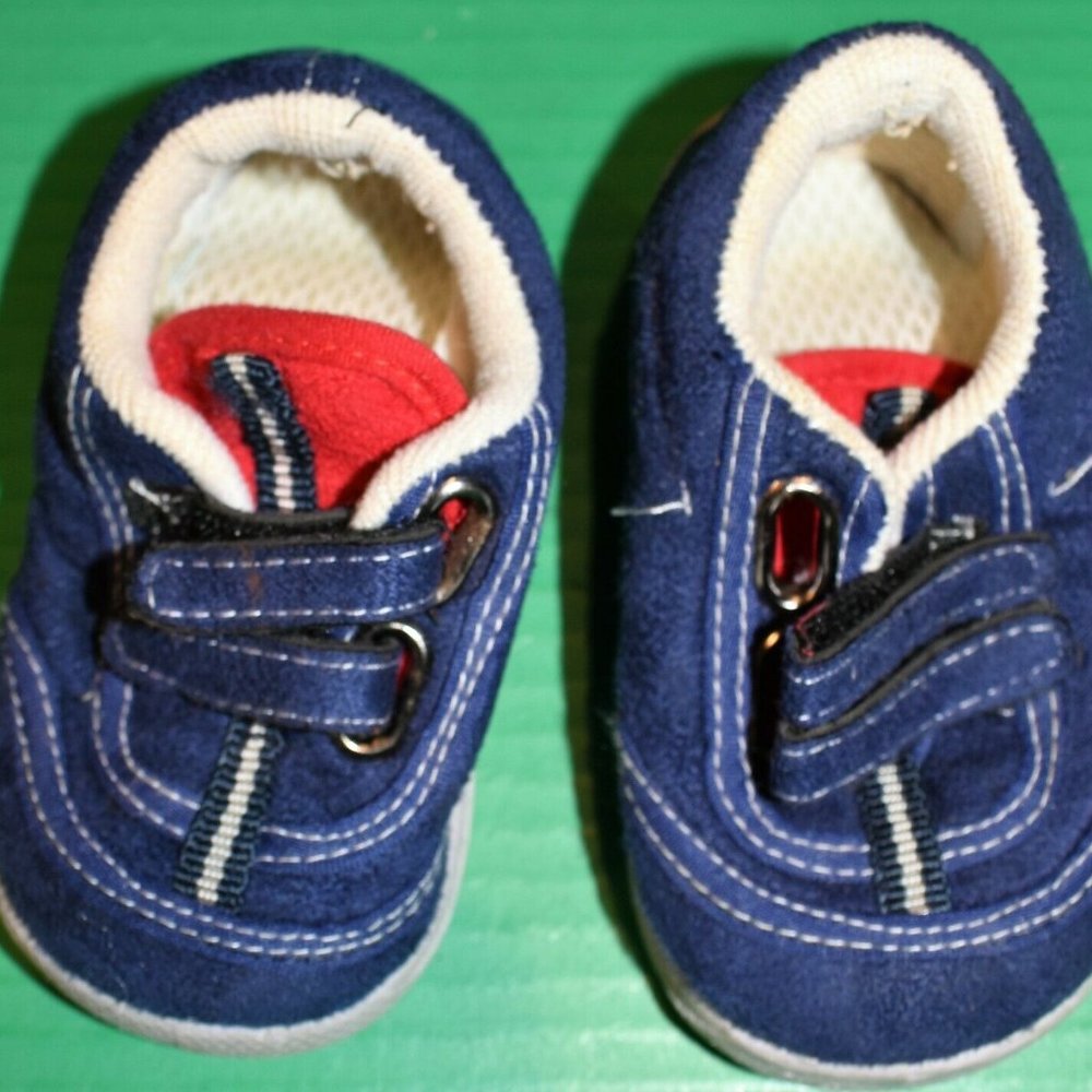 Pair of Baby Boy's Shoes Size 12M